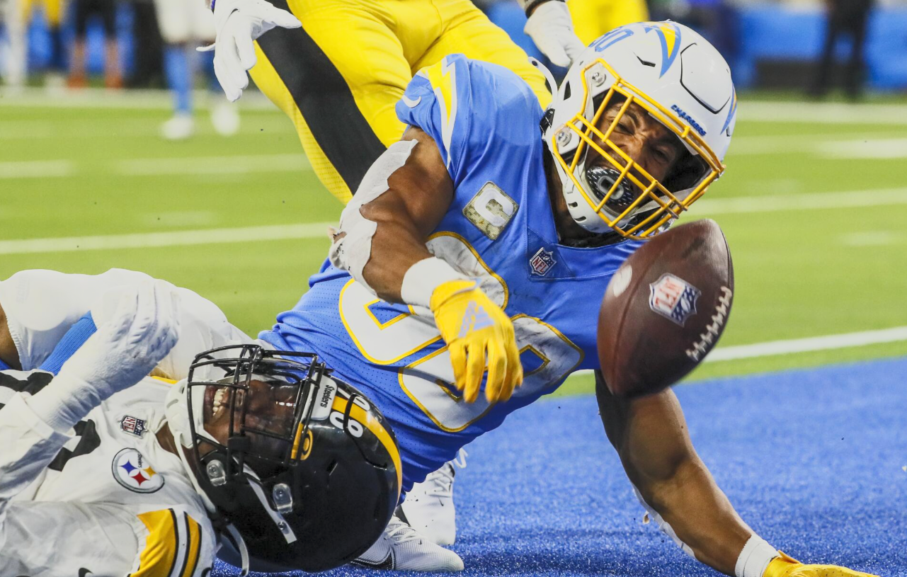 Marshawn Lynch and Rob Gronkowski aparecem no programa Conan