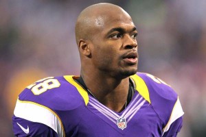 Adrian Peterson caso com seu filho