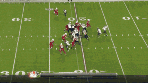 Marshawn Lynch com mais um Beast Mode GIF